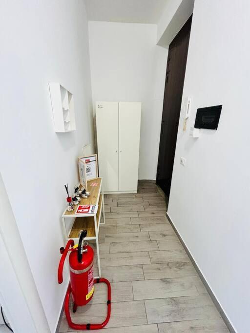 Binario 251 Stazione Tiburtina Apartment Rome Luaran gambar