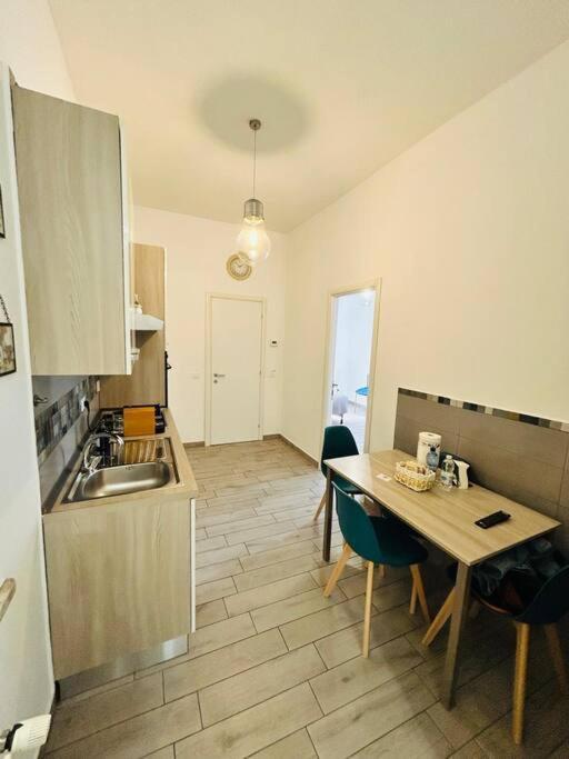 Binario 251 Stazione Tiburtina Apartment Rome Luaran gambar