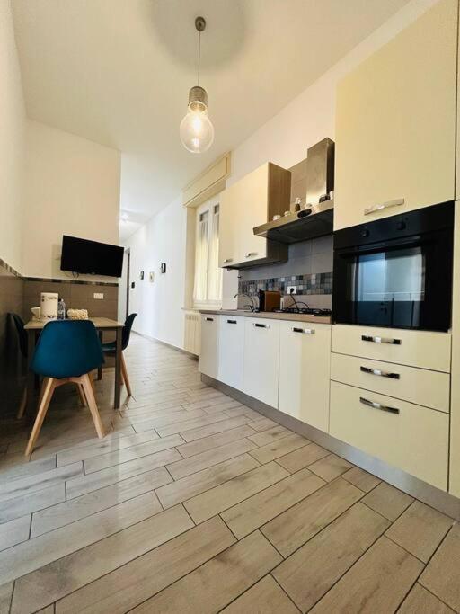 Binario 251 Stazione Tiburtina Apartment Rome Luaran gambar